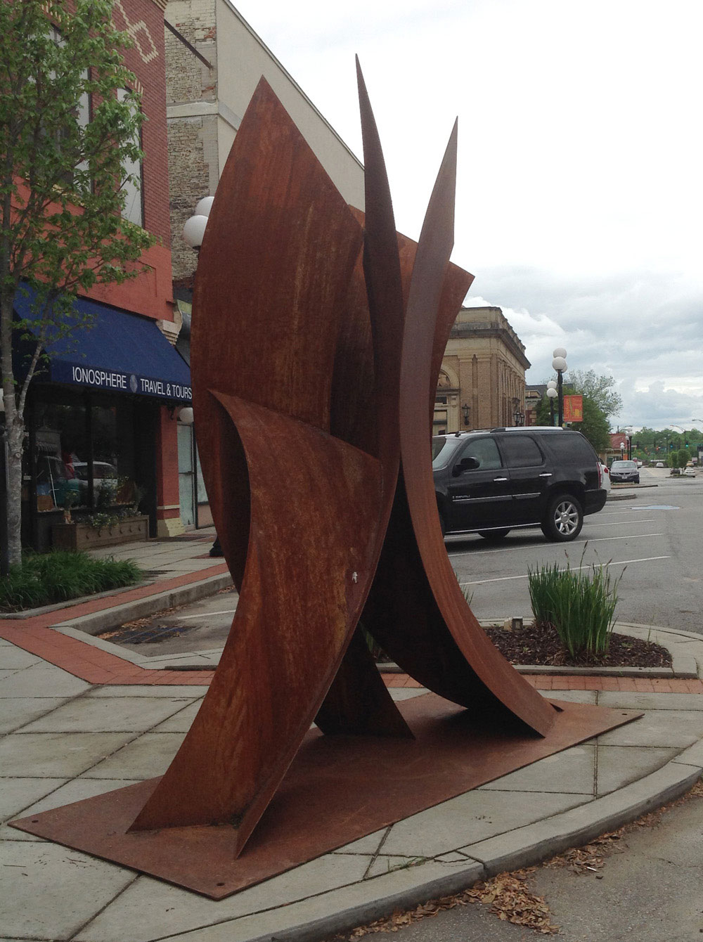 bob doster sculpture